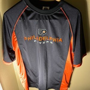 NHL Men’s Mesh Embroidered Philadelphia Flyers Tee Color Black/Orange